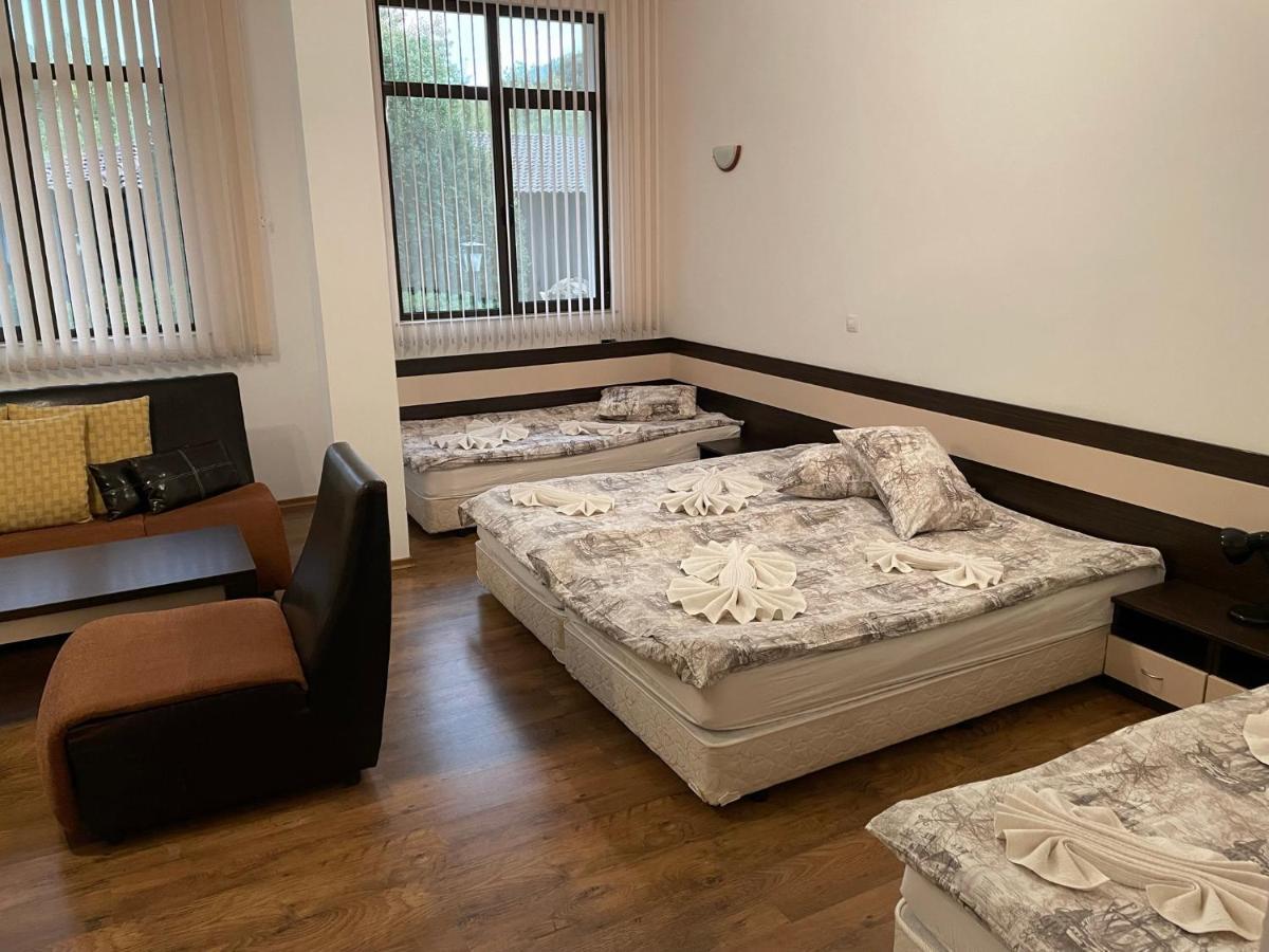 Guesthouse Hitar Petar غابروفو المظهر الخارجي الصورة